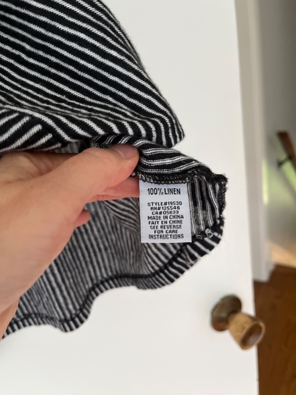 Linen Top - Picture 4 of 4